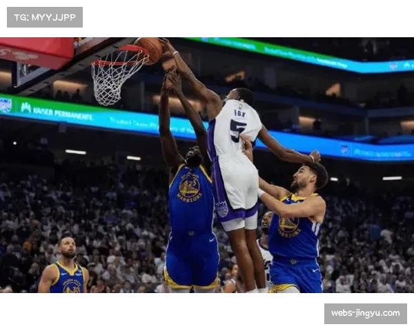 鹈鹕战胜勇士，稳固西部前六排名，锡安高效砍下30分